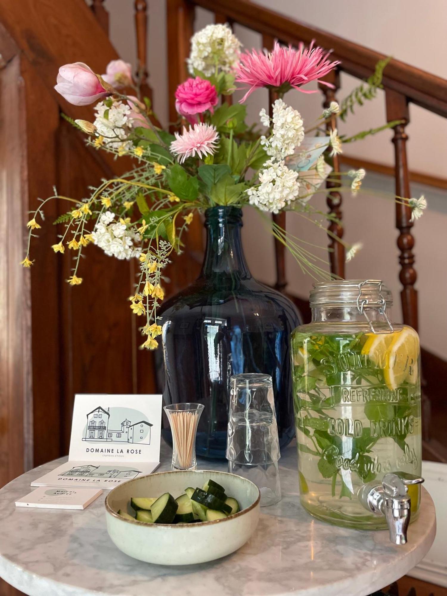 Domaine La Rose Bed and Breakfast Caylus Eksteriør billede